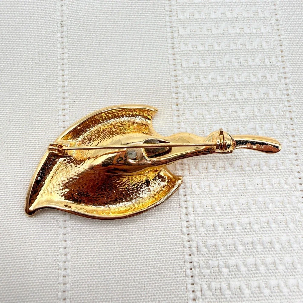 Vintage Floral Peace Lily Orange Rhinestone Center Matte Gold Tone Pin Brooch